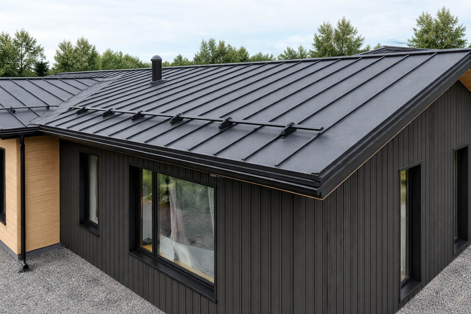 Монтаж кликфальца на кровле