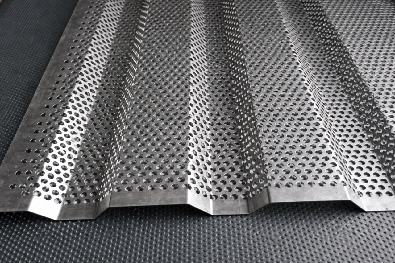 Профнастил Т-35 оцинкованный перфорированный в упаковке