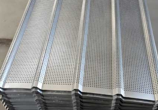 Перфорированный профлист Т-35 оцинкованный