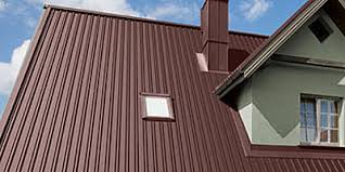 Крыша частного дома из профнастила