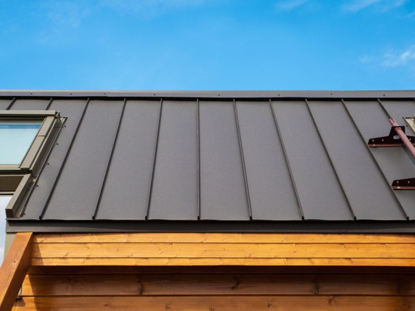 Фальцевая система с прямолинейной геометрией