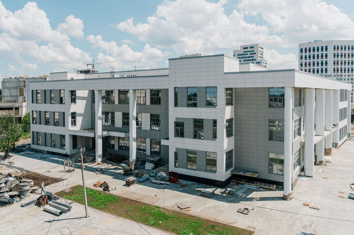 Многофункциональный корпус