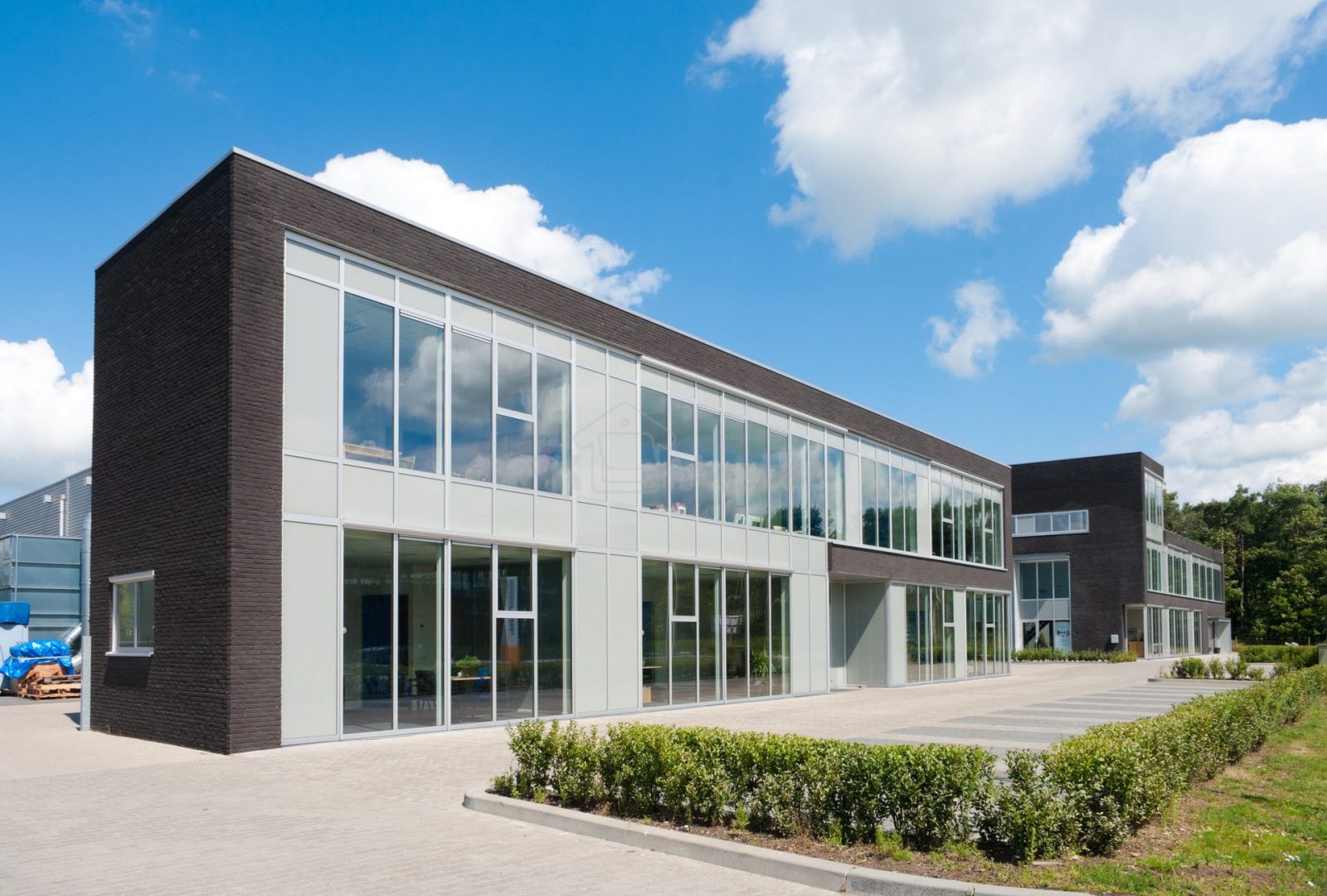 Административный блок